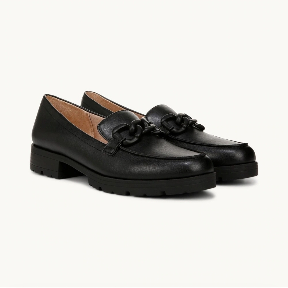 NIB!! Life Stride London 2 - Black Loafers with Chunky Sole and Tassel